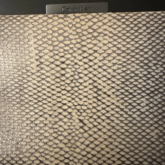 Slim Calvin Klein silver snake print clutch - Picture 12 of 13